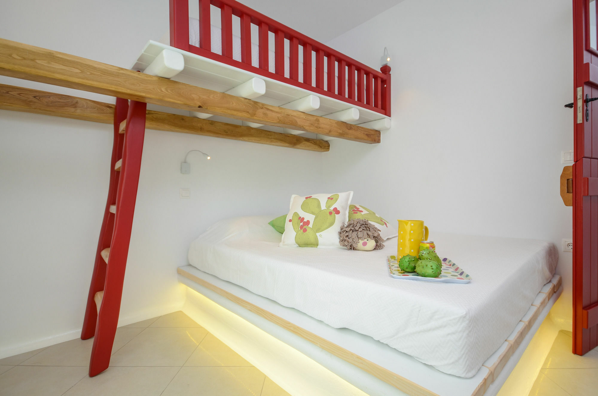 Naxos Euphoria Suites Стеліда Екстер'єр фото